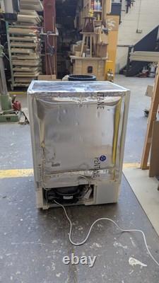AEG NSF6I82EF Integrated Under Counter Fridge with Ice Box
