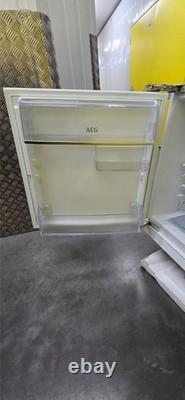 AEG NSK6I82EF 6000 Series Integrated Under Counter Larder Fridge 134L White