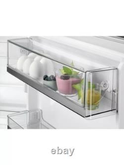AEG OT5OR141DW 5000 Series Undercounter Larder Fridge 134L Freestanding White