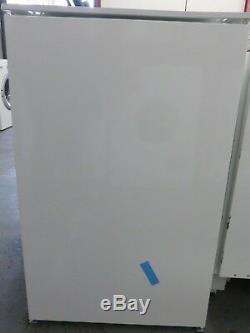 AEG SKE6881VAS Integrated Upright Auto defrost Fridge 142L A++ rated RRP £499