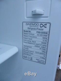 American Style Daewoo Fridge Freezer Large Sized White Local Delivery Available