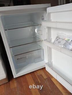 BOSCH Serie 2 KTR15NWFAG Undercounter Fridge White Currys RRP £349.00