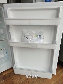 BOSCH Serie 2 KTR15NWFAG Undercounter Fridge White Currys RRP £349.00