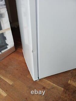 BOSCH Serie 2 KTR15NWFAG Undercounter Fridge White Currys RRP £349.00