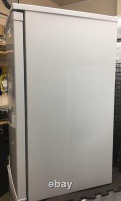 Beko UL4482W White Under Counter Larder Fridge Slim Width 47.5cm (11590)
