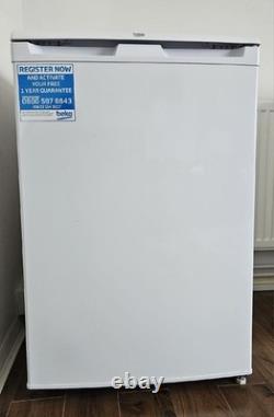 Beko Undercounter Fridge UL584AP 130 LTR