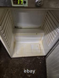 Blizzard Under Counter Commercial Fridge Size In Pics (READ AD)