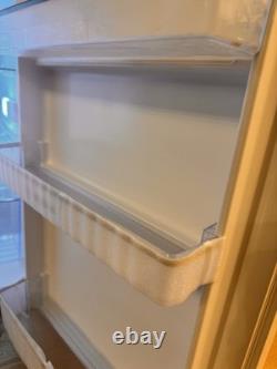 BoschSeries 2 KTR15NWEAGFreestanding Under CounterFridge, White