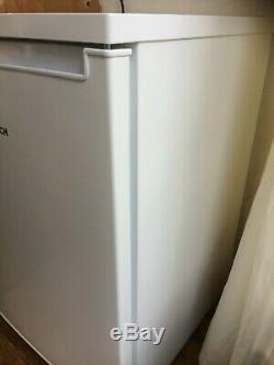 Bosch Serie 2 Ktr15nw3ag Under Counter Fridge Freezer White 56 CM