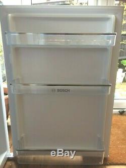 Bosch Serie 2 Ktr15nw3ag Under Counter Fridge Freezer White 56 CM