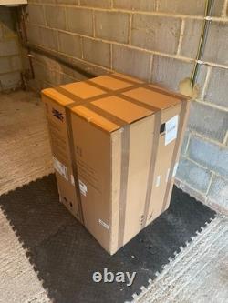 Bosch Under The Counter Fridge freezer