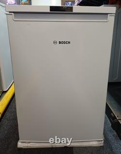 Bosch Undercounter Fridge with freezer box in white KTL15NWEAG