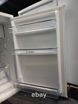 Bosch Undercounter Fridge with freezer box in white KTL15NWEAG
