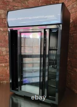 Counter / Undercounter Commercial Display Fridge Cooler 105ltr hardly used