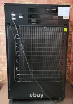 Counter / Undercounter Commercial Display Fridge Cooler 105ltr hardly used