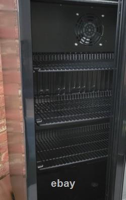 Counter / Undercounter Commercial Display Fridge Cooler 105ltr hardly used