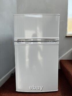 Curry's Essential FridgeFreezer/CUC50W20/Very good, Clean condition