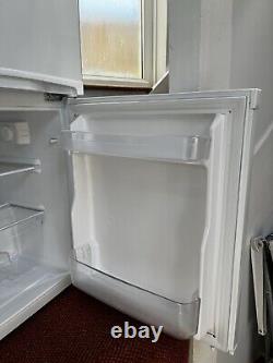 Curry's Essential FridgeFreezer/CUC50W20/Very good, Clean condition