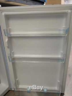 ESSENTIALS CUL55W19 Undercounter Fridge White Grade B