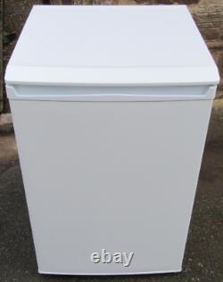 ESSENTIALS CUL55W20 UNDER COUNTER LARDER FRIDGE. 12m warranty