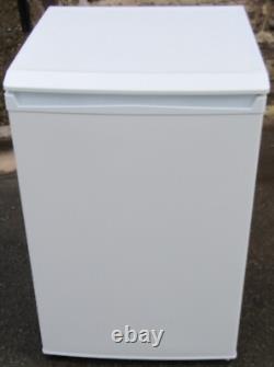 ESSENTIALS CUL55W20 UNDER COUNTER LARDER FRIDGE. 12m warranty
