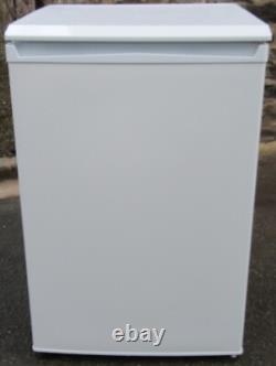 ESSENTIALS CUL55W20 UNDER COUNTER LARDER FRIDGE. 12m warranty