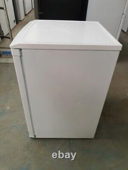 ESSENTIALS CUR55W20 Undercounter Fridge White Grade B