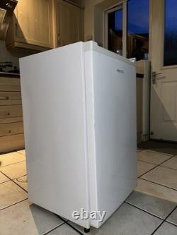 Electra Undercounter Fridge White Freestanding Reversible AEG RKB42511AW