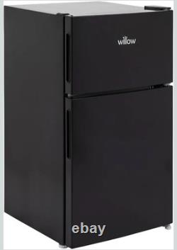 Fridge freezer under counter