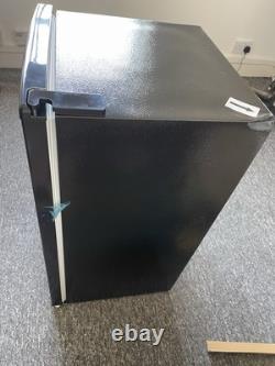 HOMCOM 85L Freestanding Under Counter Fridge with Chiller Box Black