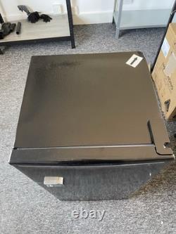 HOMCOM 85L Freestanding Under Counter Fridge with Chiller Box Black