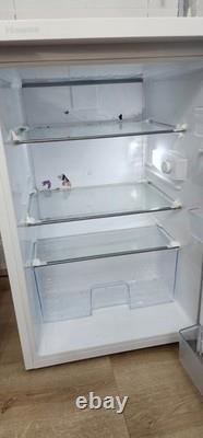 Hisense RL170D4BWE Freestanding 56cm Under Counter Fridge 132 litre capacity