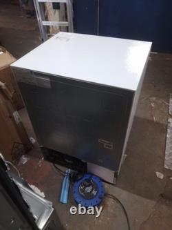 Hisense RUL178D4AWE Integrated Under Counter 82cm Fridge 138 L LED RRP £299