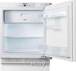 Hisense RUR156D4AWE Integrated Undercounter Fridge White