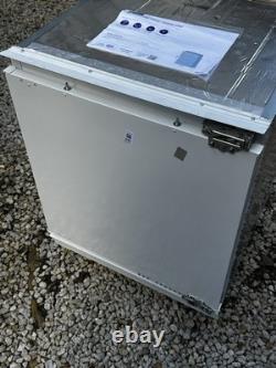 Hotpoint 144 Litre 82cm Integrated Under Counter Fridge Freezer HBUF011. UK
