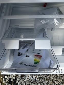 Hotpoint 144 Litre 82cm Integrated Under Counter Fridge Freezer HBUF011. UK