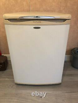 Hotpoint Future Under counter fridge RLA30N