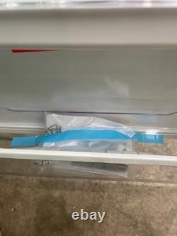 Hotpoint Integrated Under Counter 82cm High Fridge HBUL011. UK #LF112299