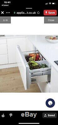 Hotpoint Under Counter Drawer Fridge 900w Can Be Full Intergrated