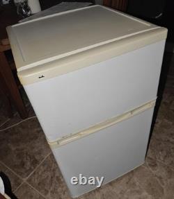 Iceking Under Counter Fridge Freezer Iceking Under Counter Fridge Freezer