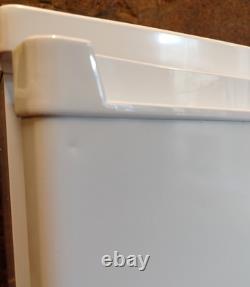 Iceking Under Counter Larder Fridge 55cm White 127 Litre RHL550W