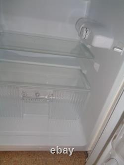 Igenix 2 Door Under-Counter Fridge/Freezer White Igenix 2 Door Under-Counter Fridge/Freezer White