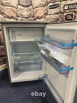 Indesit I55VM1110S Freestanding Undercounter Fridge With Ice Box