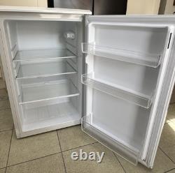 LEC L5017W 50cm Undercounter Fridge-White-110L- Hardly Used Good Condition