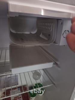 LOGIK Mini Fridge (Under Counter/ Table Top) (Colour Silver) LOGIK Mini Fridge (Under Counter/ Table Top) (Colour Silver)