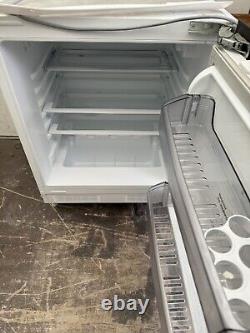 Lamona HJA6312 Integrated Under Counter Fridge