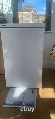 Liebherr White Under Counter Freestanding Fridge, Single Door, Manual Defrost