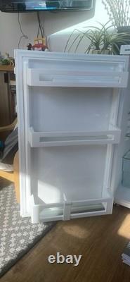 Liebherr White Under Counter Freestanding Fridge, Single Door, Manual Defrost