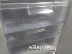 Matching Neff integrated undercounter fridge and freezer. Clean and working