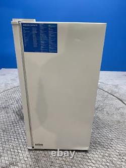 Midea MDRD125FGE01 80L Under Counter Mini Fridge White 18255